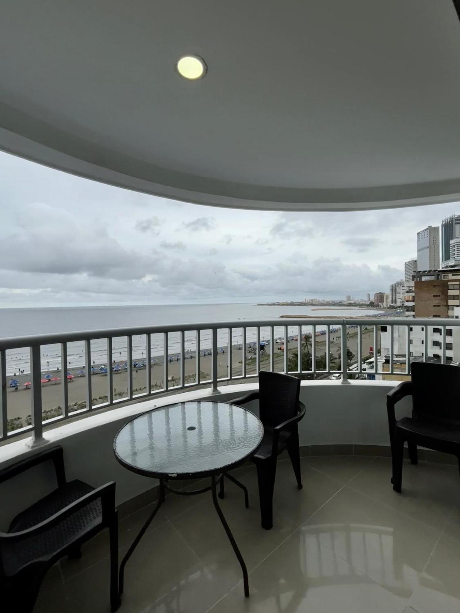 Paraiso En Bocagrande Con Vista Al Mar Cartagena Екстериор снимка