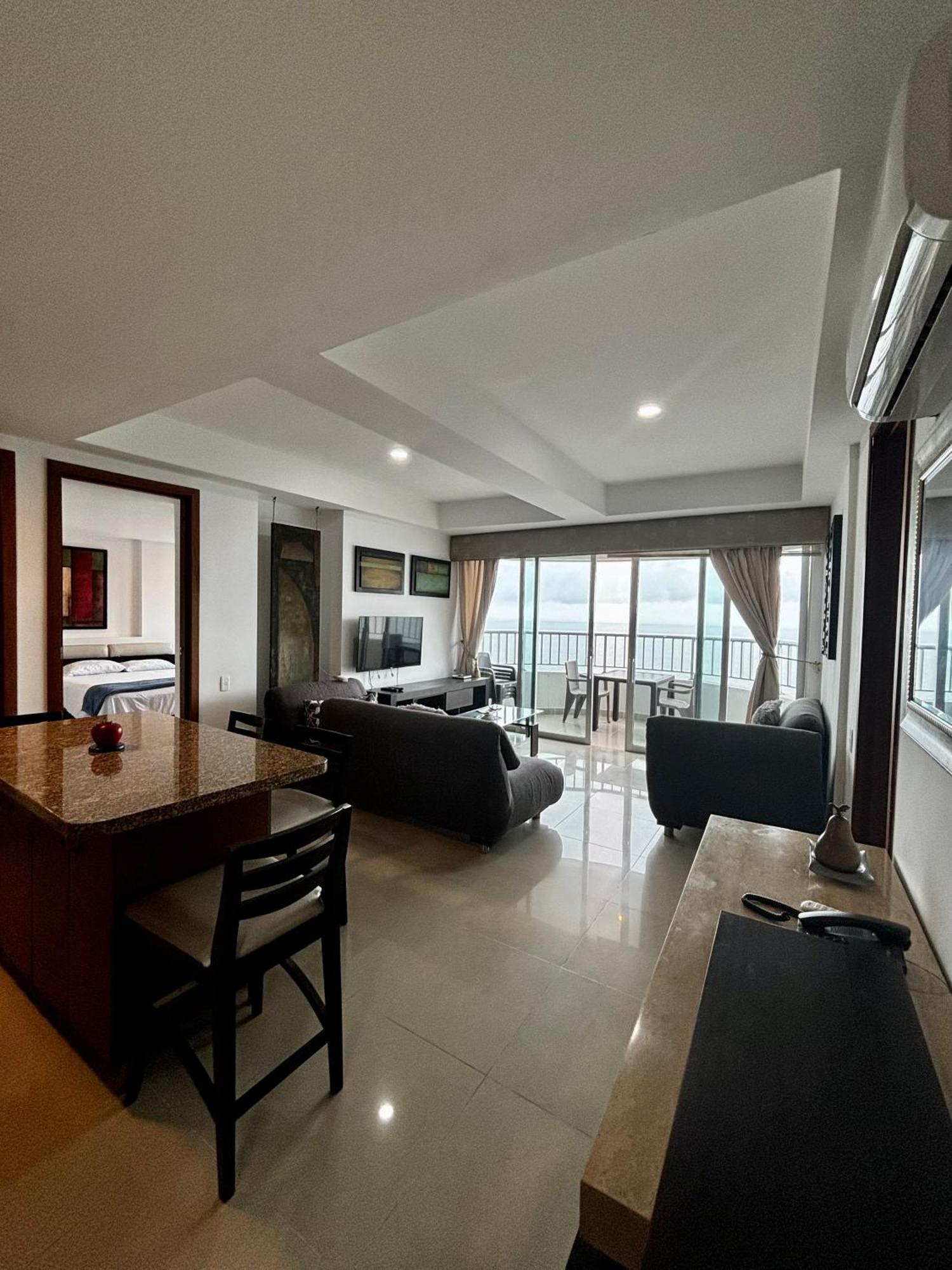 Paraiso En Bocagrande Con Vista Al Mar Cartagena Екстериор снимка